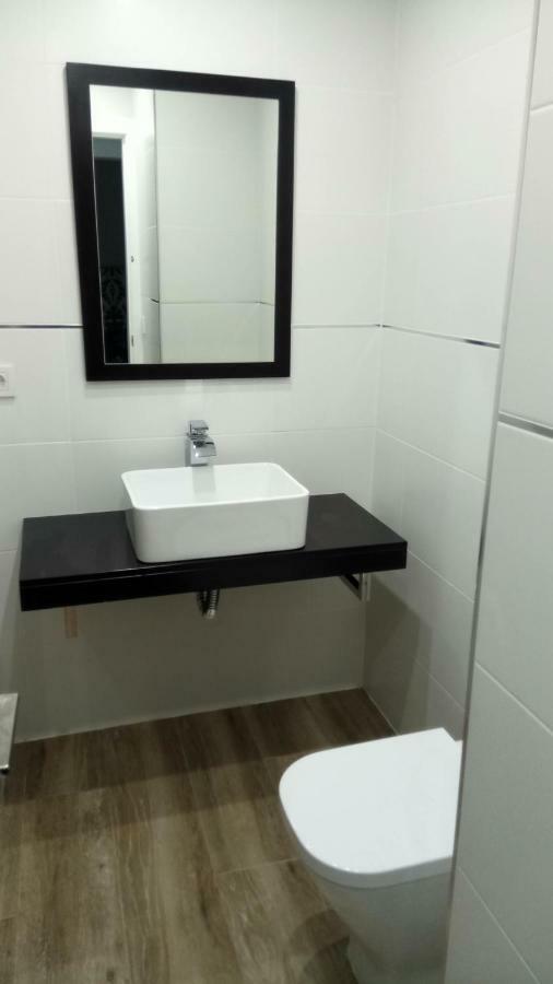 Luxury Viana Apartments Кордоба Екстериор снимка
